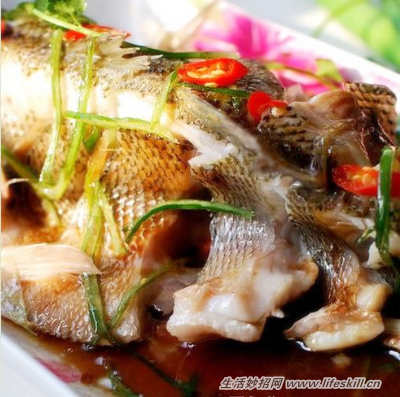 怎么快速去除鱼腥味 20140915192993389338_650x2000.jpg