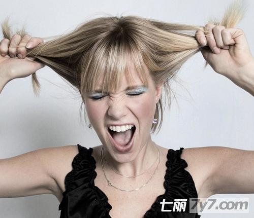 普及<em>女生脱发</em>的原因及食疗方法 轻松养出亮泽