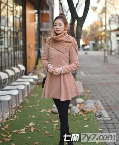 胖妞<em>怎么</em>搭配<em>毛呢</em>大衣<em>外套</em> <em>小个子</em>女生<em>穿</em>出欧