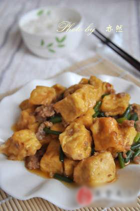 肉末油豆腐
