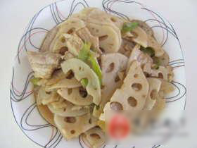 肉片炒莲藕