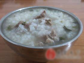 菠菜瘦肉粥