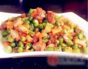 肉粒炒豆角豌豆