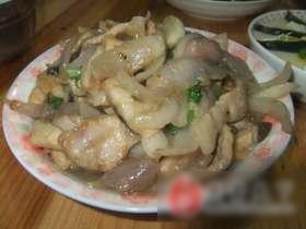 洋葱香菇炒肉片