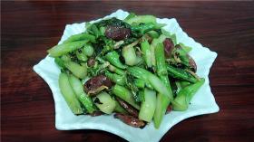 腊肠炒芥兰