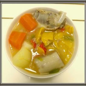 宝宝餐之排骨汤南瓜面