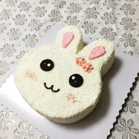椰蓉小兔子奶油蛋糕